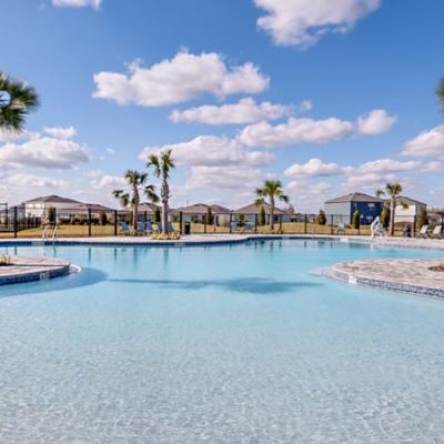 Riverstone, Lakeland swimming pools