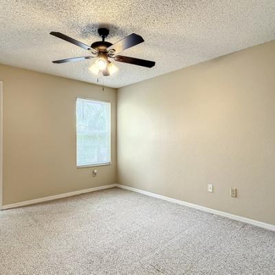 Venetian Place spacious master bedroom