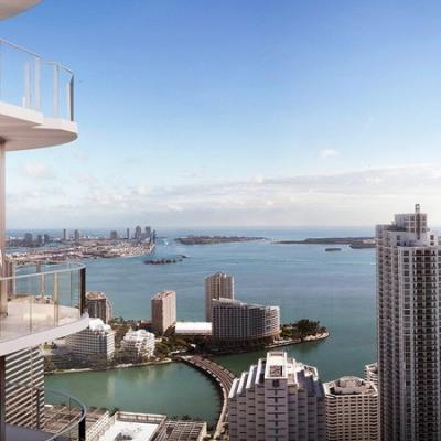  SLS LUX Brickell balcony