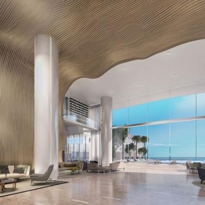 Turnberry Ocean Club lobby