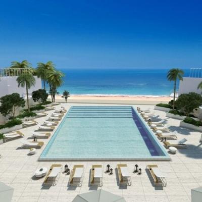 Turnberry Ocean Club pool area