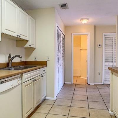 Kitchen with plenty of cabinets